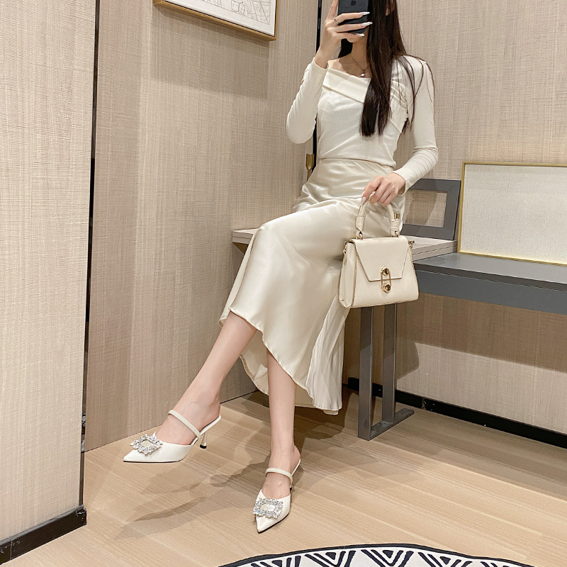 Beige pointed toe diamond buckle high heels 13 02
