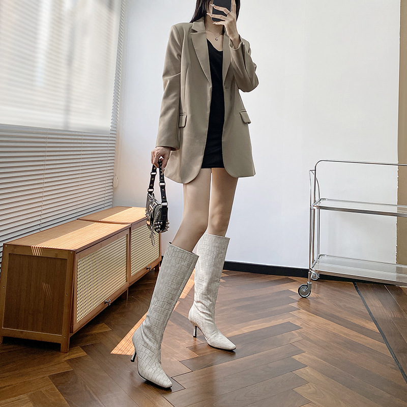 Crocodile print square toe high heel slim boots 3 02