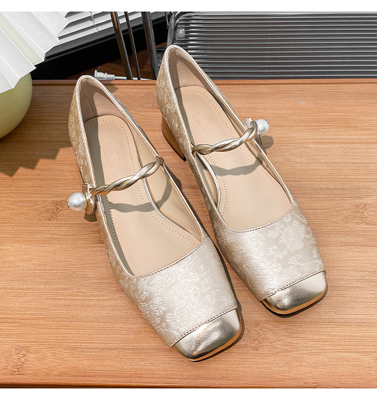 Mary Jane shoes retro temperament color matching 77 02